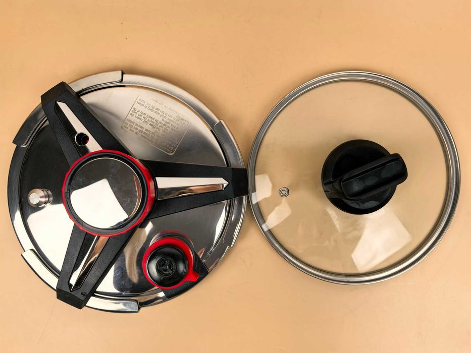 Oala sub presiune 5 litri 22 cm cu capac bonus 299 lei