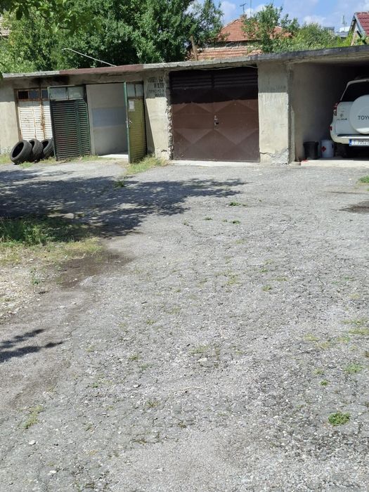 Дава се под наем Гараж / Паркомясто в Търговище, Боровец - 16 кв.м за 25.5 € - Снимка #2