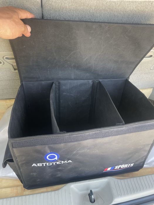 Продается компактный органайзер в авто