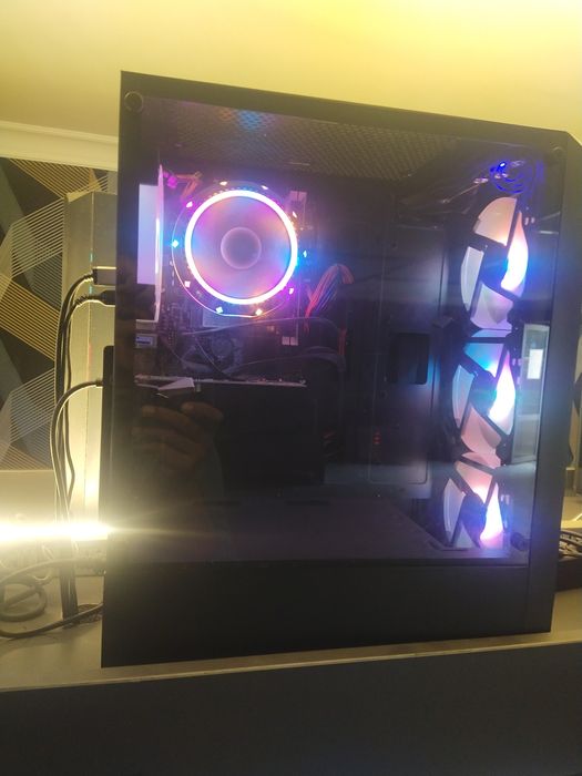 10ta kompyuter 1ta server bilan