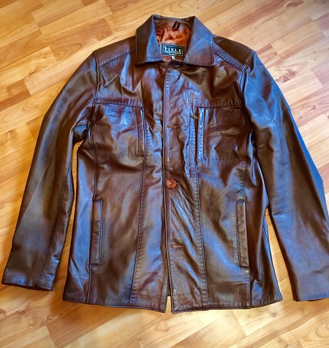 Geaca de piele, fabrica Sibiu