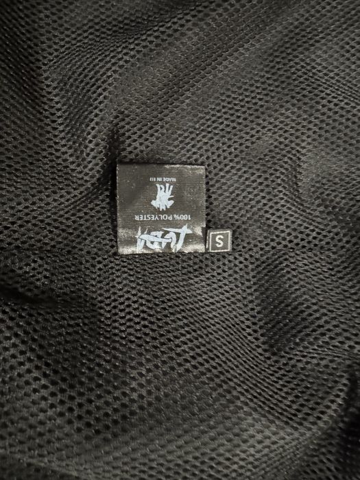 Черна ветровка Luda