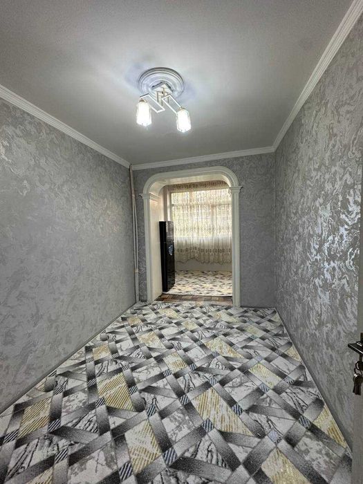 2х ком. квартира на 2 этаже в кирпичном доме с 6м балконом, Вокзал