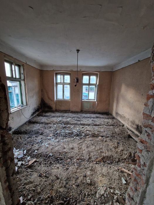 Proprietar - vand casa + teren 597mp