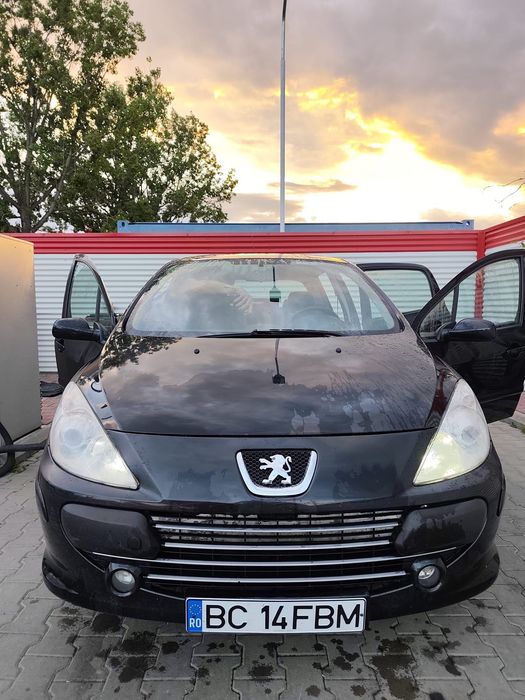 PEGEOUT 307 AN 2005