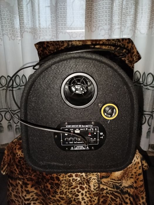 Срочно продаётся сабуфер