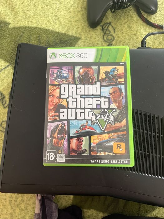 Продам Х BOX 360 slim
