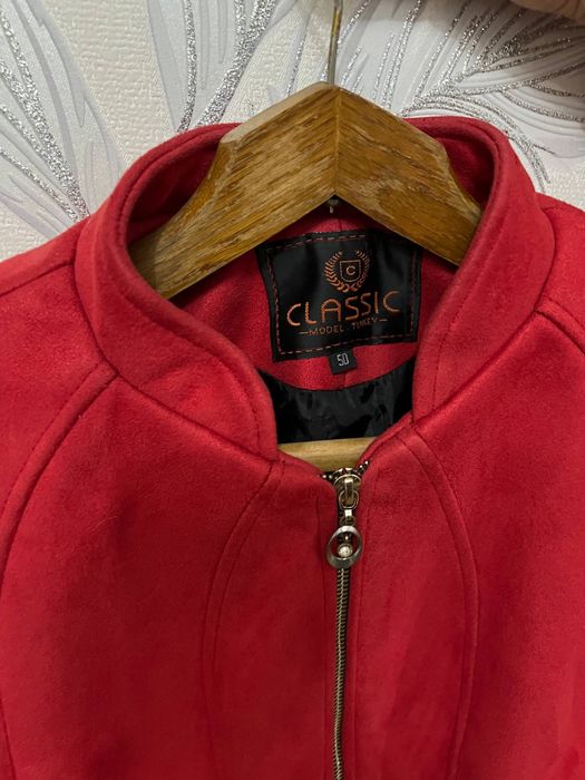 Пальто и женские куртки