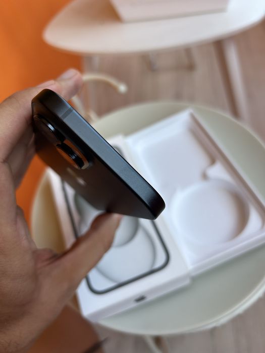 Iphone 15 128 gb black NOU !!