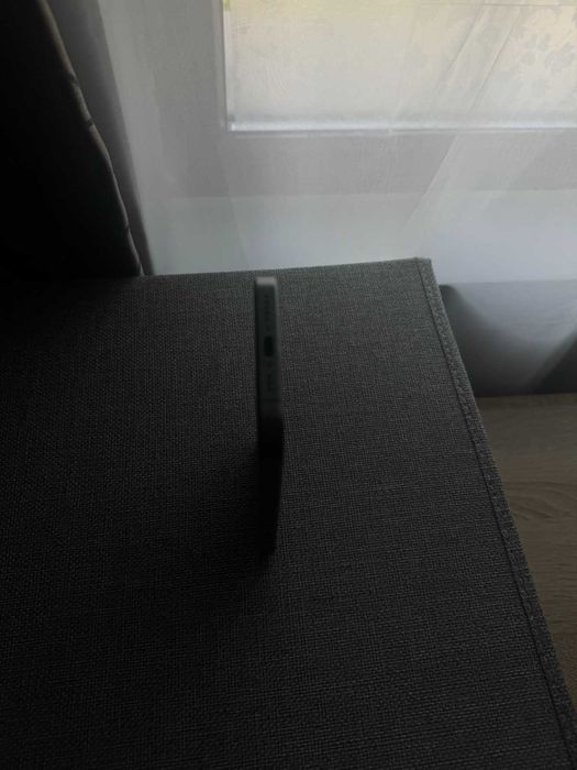 iPhone 15 pro като НОВ 128 GB