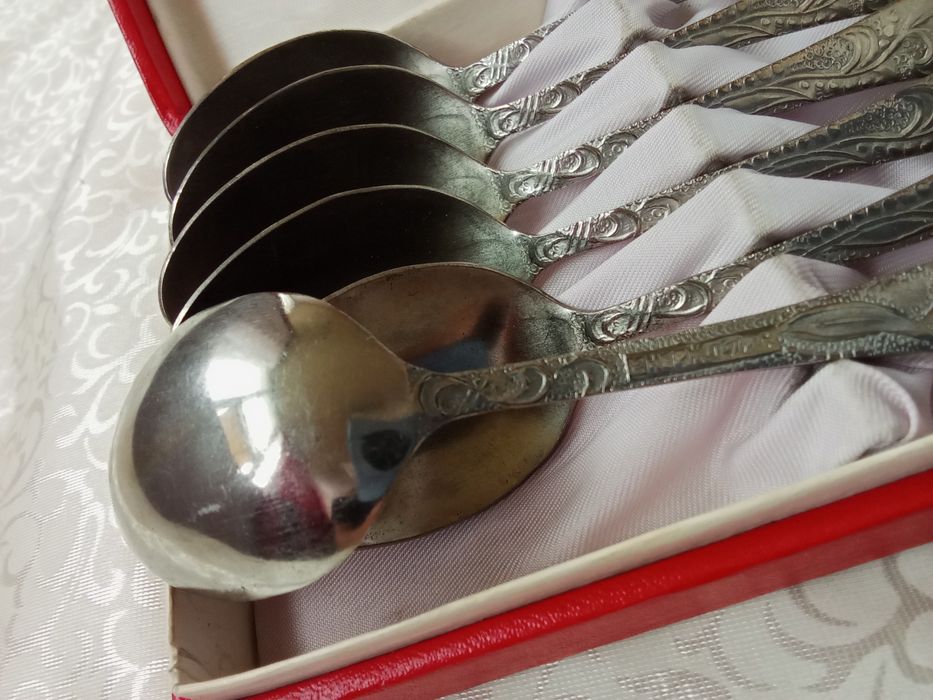 Ложки , вилки , ножи  СССР ( мельхиор , нержавеющая сталь )