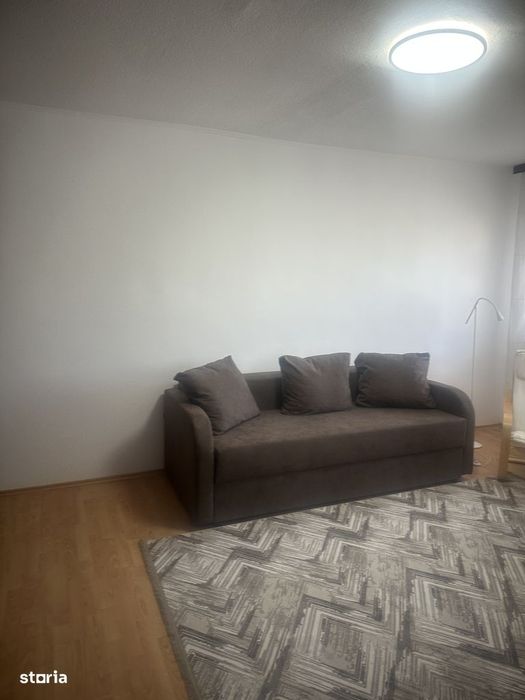 Câmpina - central - ap. 2 cam mobilat - 350 Euro/Luna