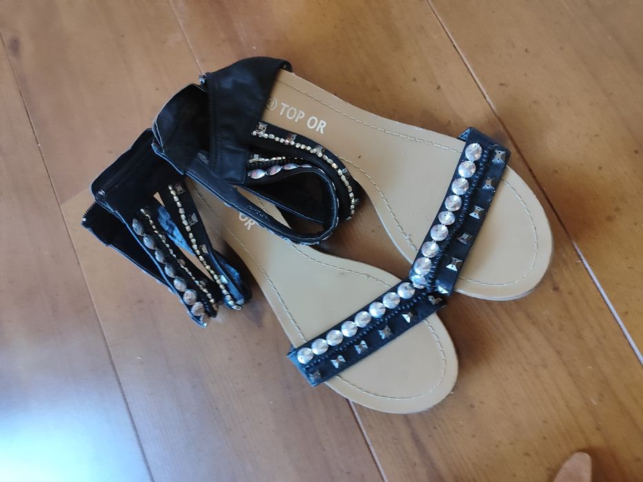 Обувки - дамски - различни модели