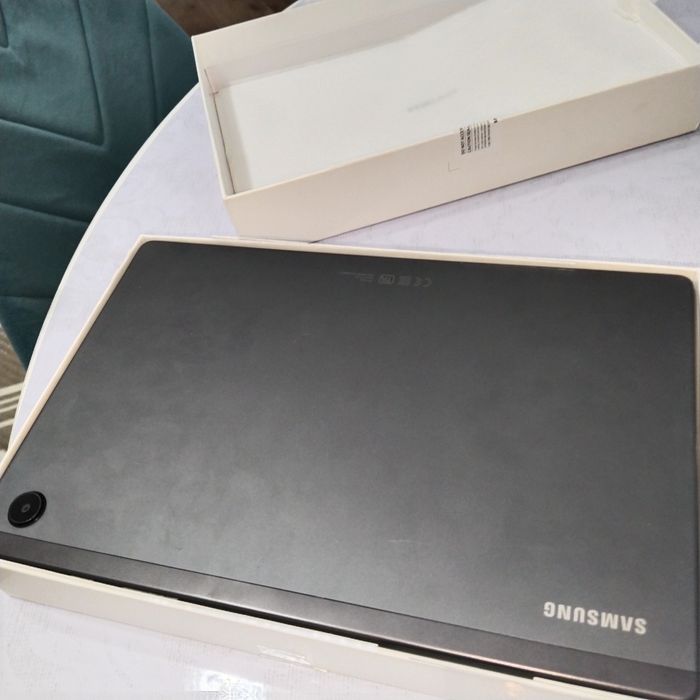 Продам планшет Samsung