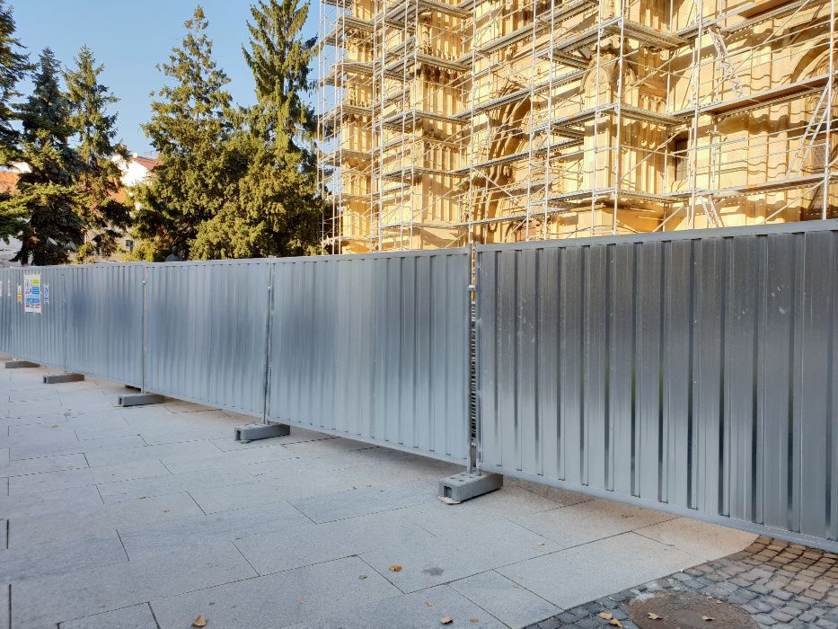 Gard mobil opac delimitare organizare de santier, garduri santier