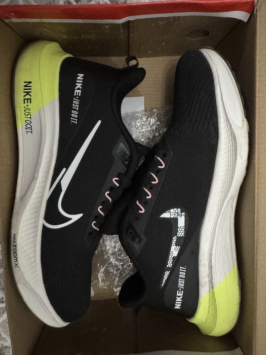 Кроссовки мужские