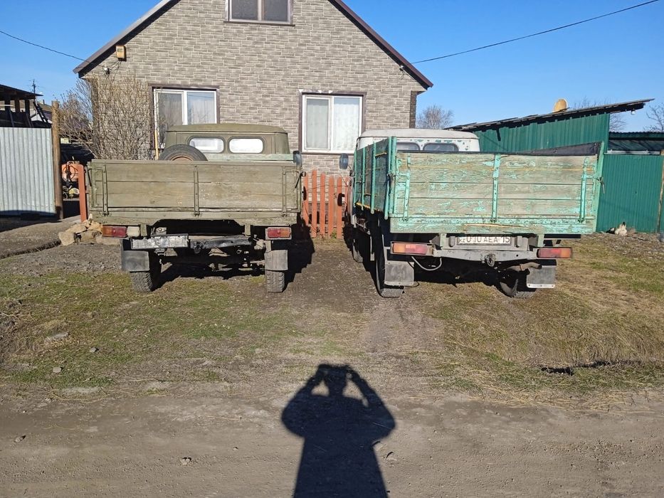Продам авто уаз бортовой