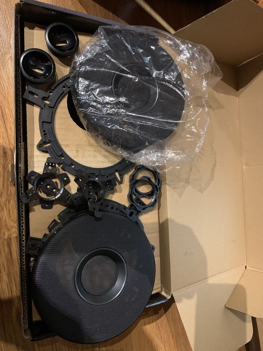 JBL Glub 605 Чисто нови Капаци, Захвати и държачи