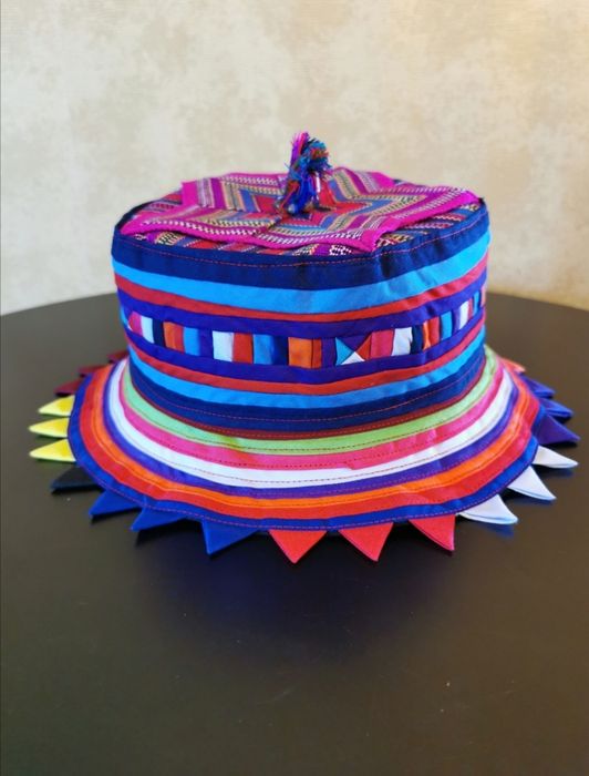 Шляпа. Из Тайланда.