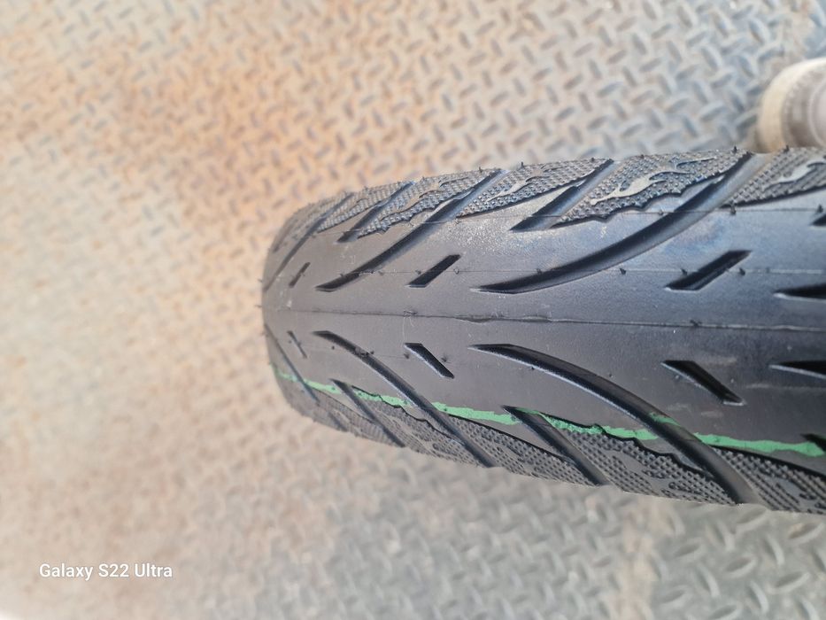 Cauciuc tricicleta scuter 300x10