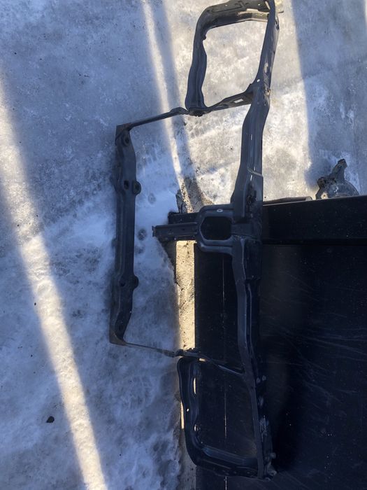 Мерс c 202 телевизор