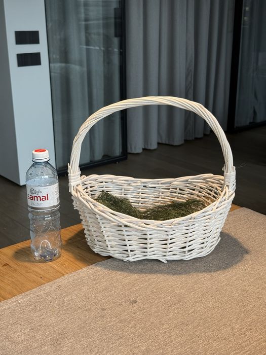 Корзинка плетенная