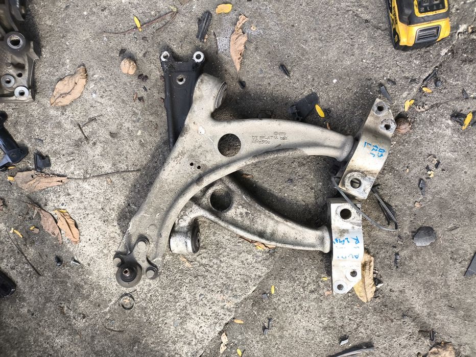 Носачи за Audi Q3