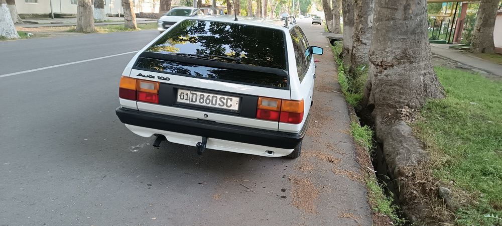 Продам Ауди 100 с3 Авант в кузове универсал.