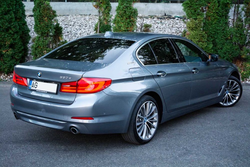 BMW Seria 5 2017 — imagine 4