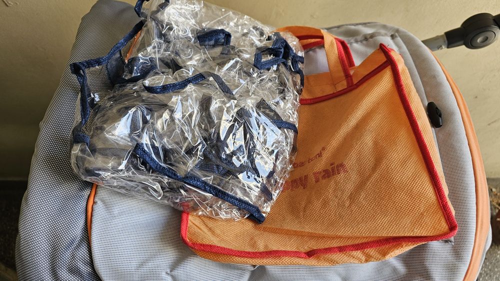 Бебешка количка + Подарък