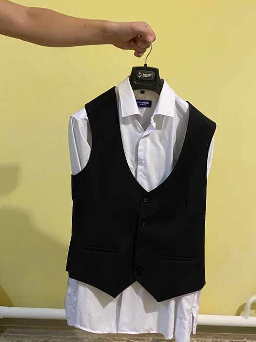 Кастюм новый продам