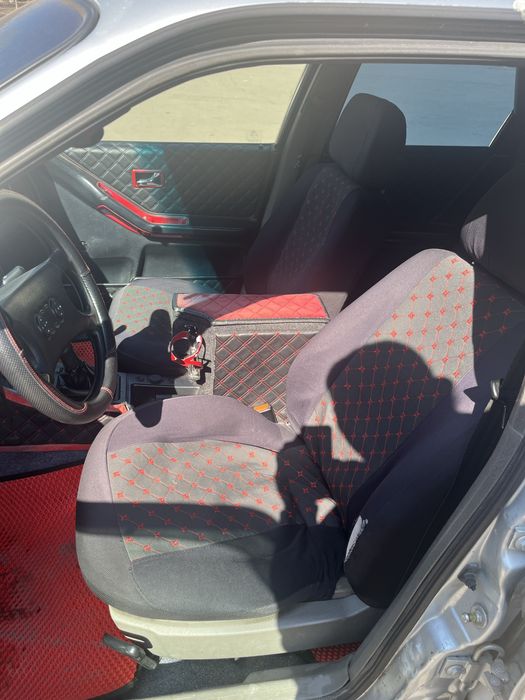 Продам Audi 80 B4 1992 года