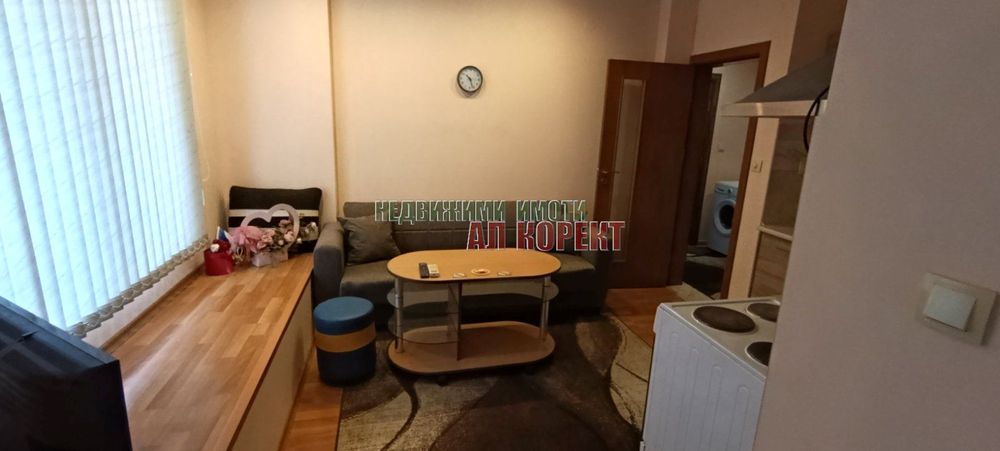 Дава се под наем Двустаен апартамент в Варна, Конфуто - 50 кв.м за 348.84 € - Снимка #1