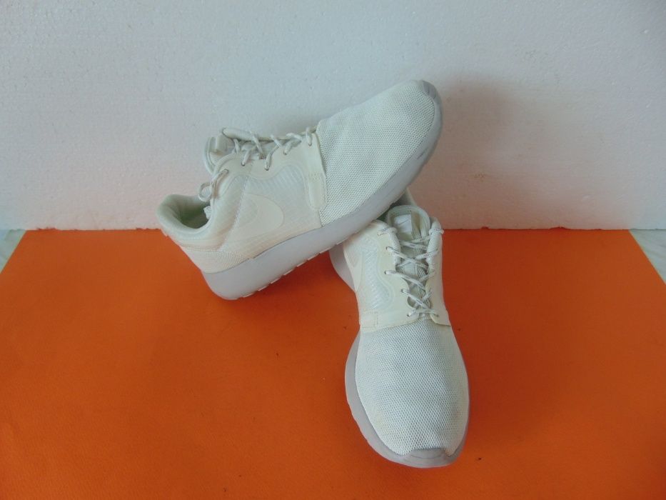 Nike Roche номер 41 Оригинални мъжки маратонки