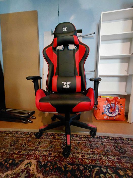 Scaun gaming tip recaro