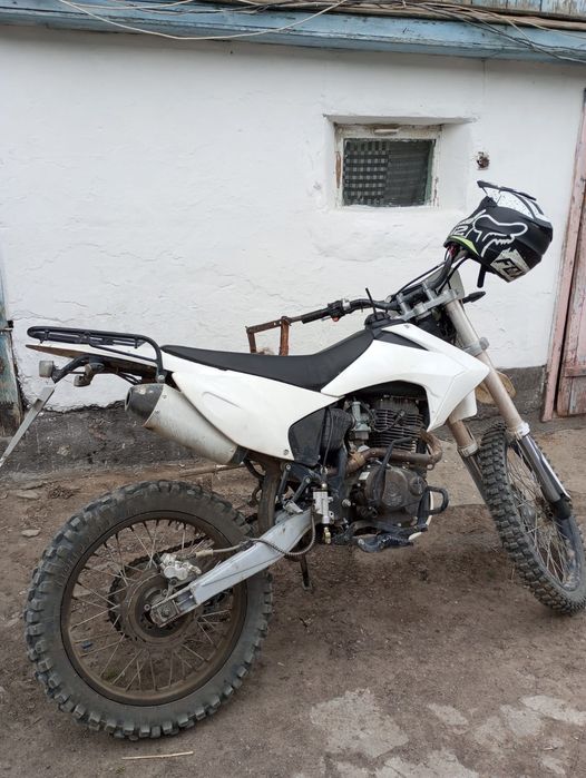 Продается Ауди 80 б3 и  эндурик