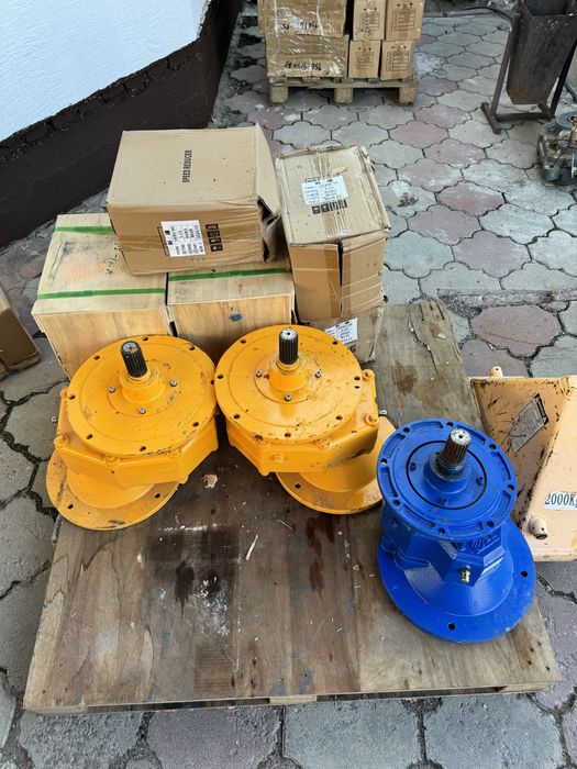 БСУ редуктор цемент шнек бетон электродвигатель бетоносмеситель завот