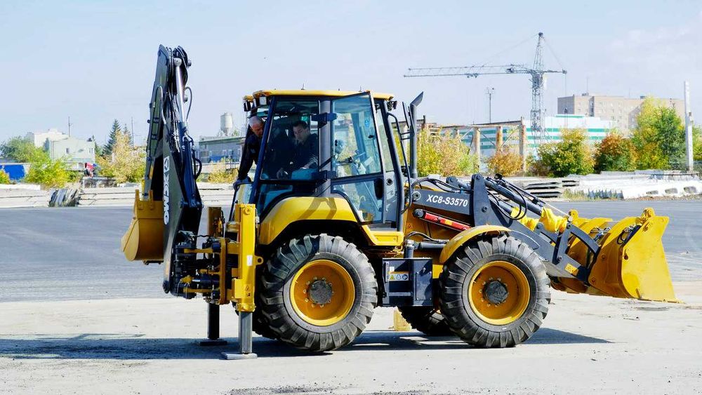 Экскаватор - Погрузчик XCMG  ХС8-S3570! АКЦИЯ!!!