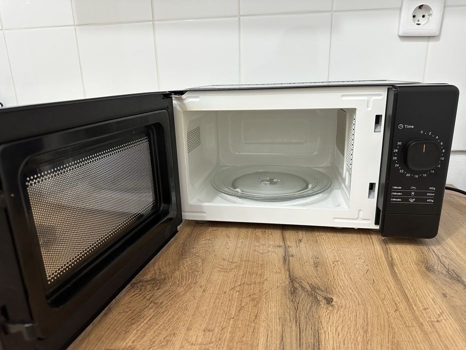 Продам микроволновку