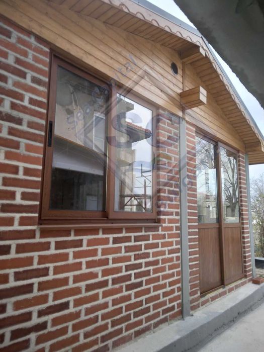 продавам къща в Бяла