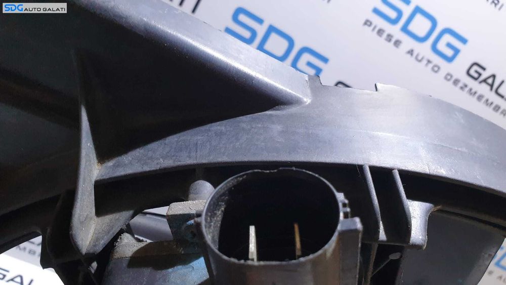 Ventilator Electroventilator Radiator Ford Focus 2 1.4 16V B 2004 - 2010 Cod 3M51-8C607-E 3M51-8C607-EC