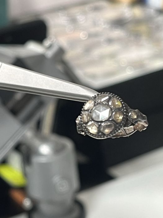 Античен викториански диамантен пръстен (1880 г.)