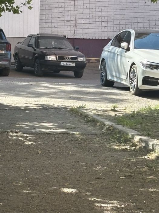 Продам ауди 80