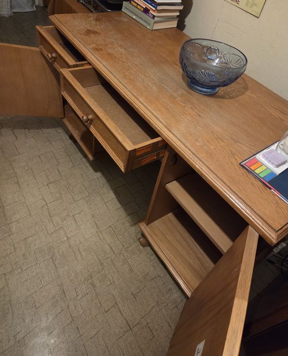 Birou lemn culoare stejar