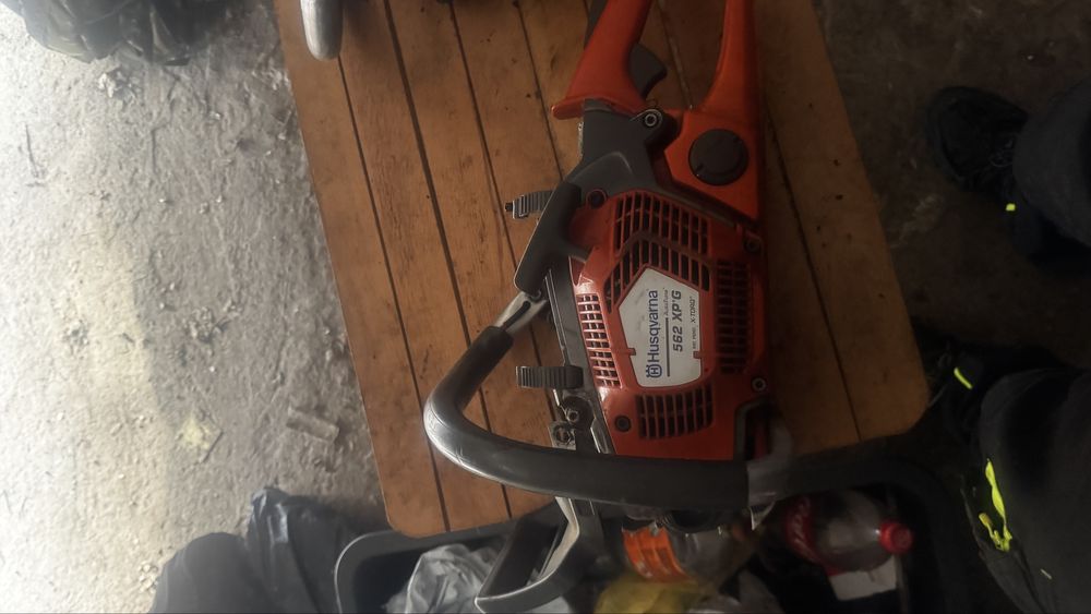 Dezmembrez/piese husqvarna 562XPG si 562XP