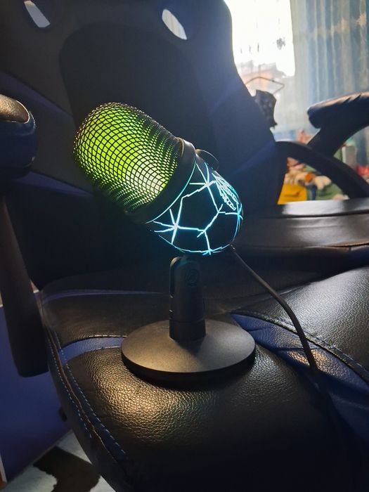 Gaming микрофон в най добро състояние