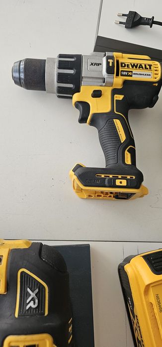 Dewalt dcd 791  nefolosit si dcd 800 folosit