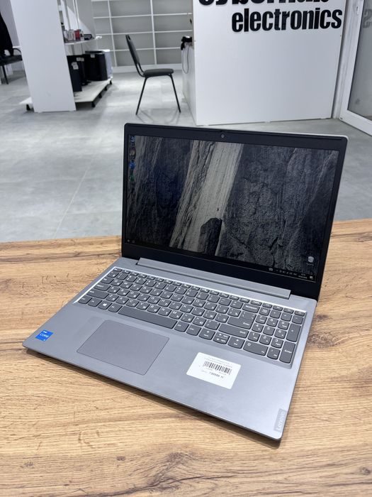 Ноутбук Lenovo Ideapad 3