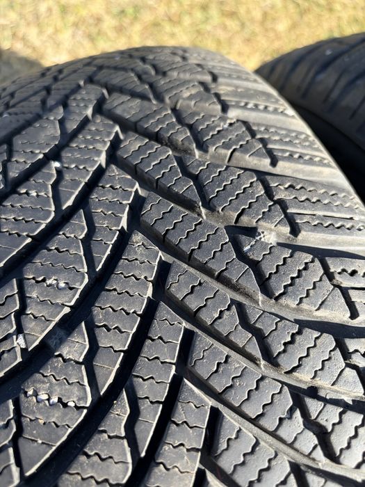 Anvelope iarna Duster Firestone 215/65R16