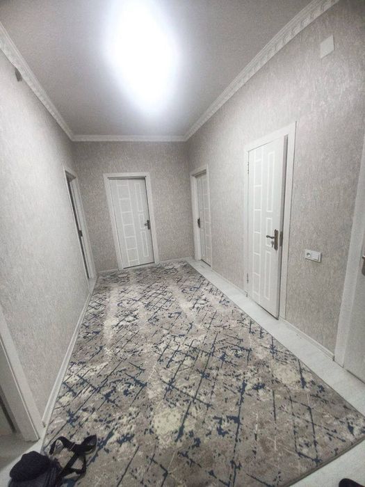 Fargona shaxar oybek radom kunli kvartira bor bezzaks quyamiz